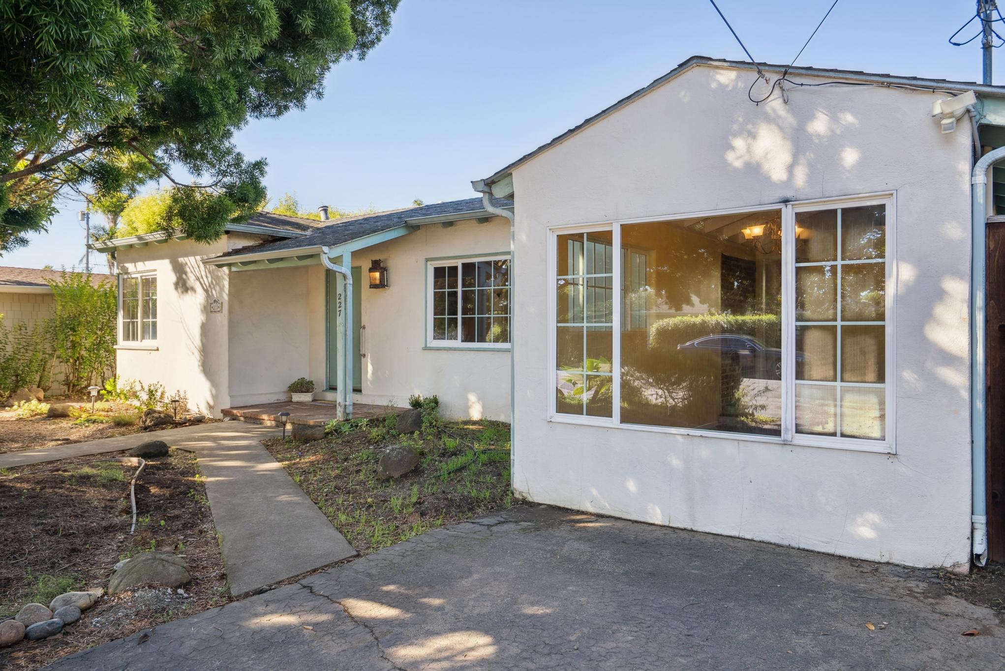 227 Kingsbury Drive, Aptos