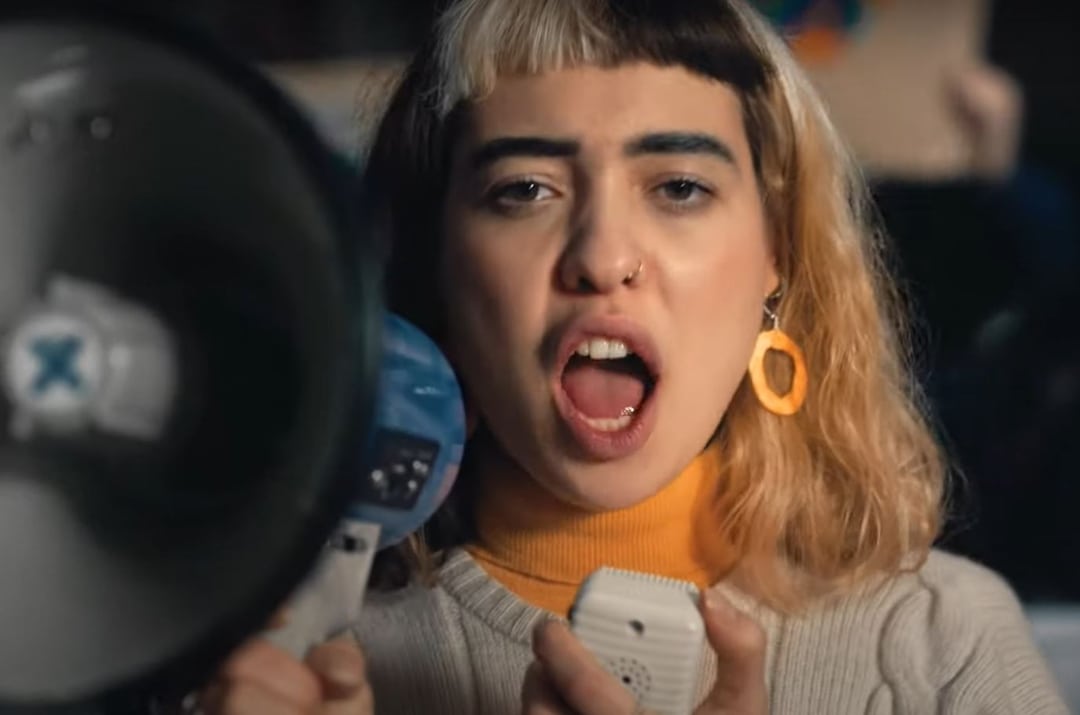 Social-Media-Kursleiterin als Gesicht für die Nachhaltigkeit