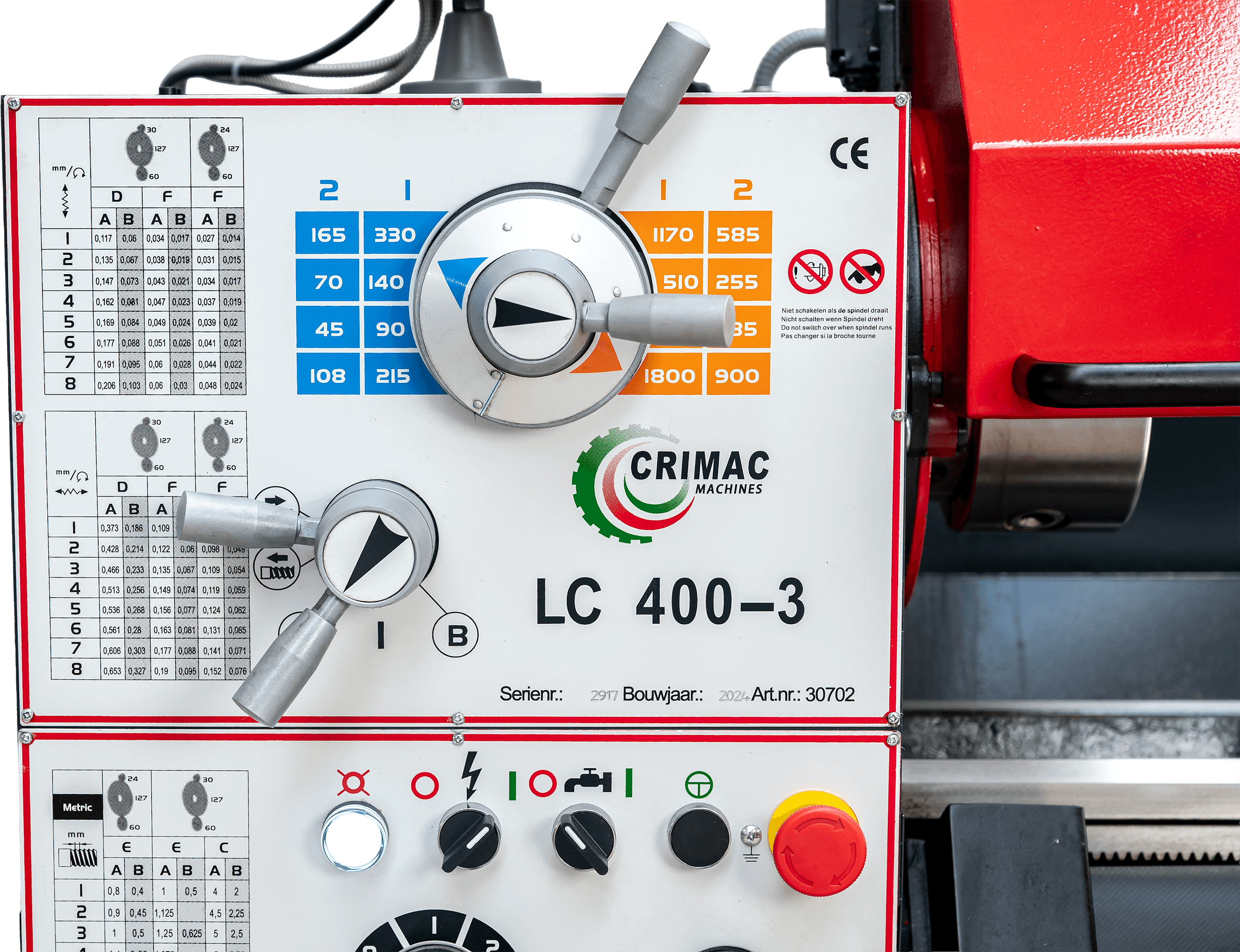 Draaidiameter 400mm, centerafstand 1000mm, doorlaat hoofdas:52mm, gewicht 900Kg +DRO