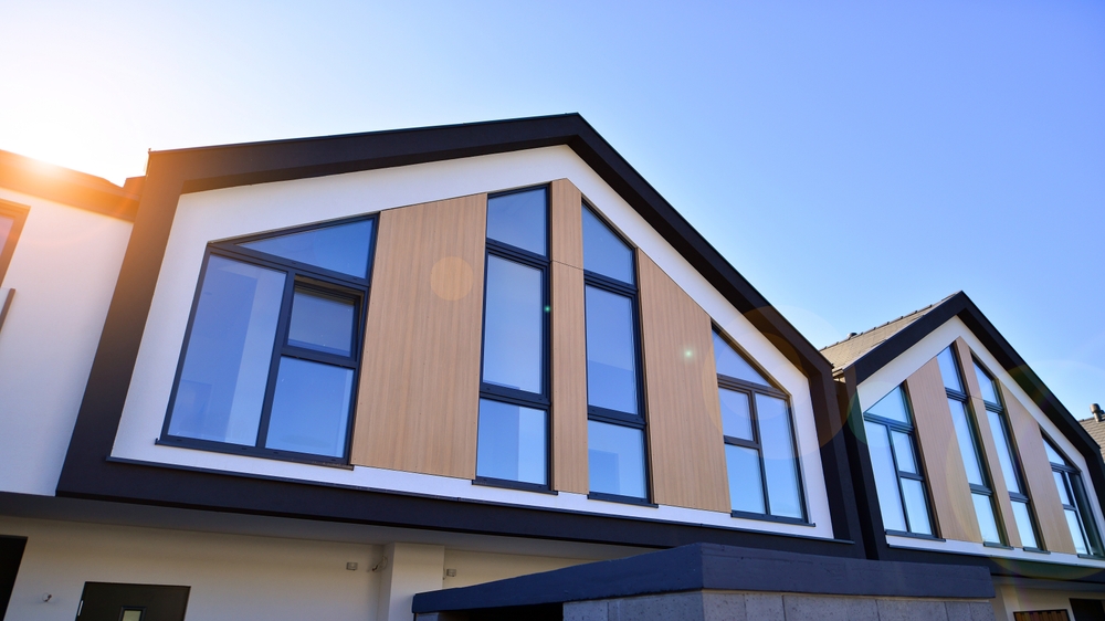 Most construction horror stories don’t start with bad design decisions. They start with choosing the wrong builder.