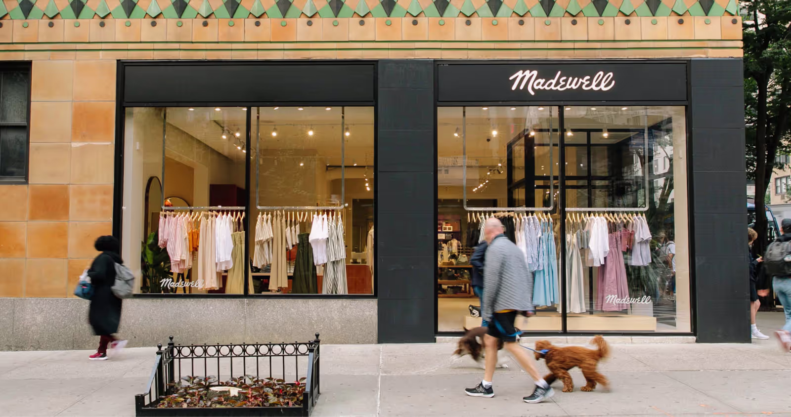 Madwell: Effortless Style with a Focus on Denim