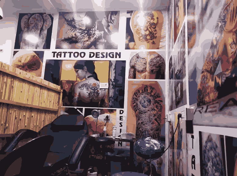 Negocio de salón de tatuajes en Bangalore