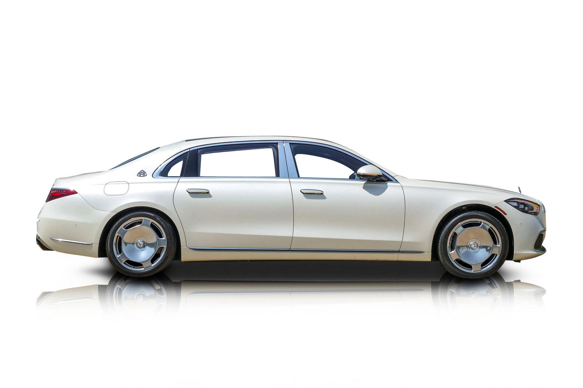 2022 Mercedes Benz S 580 Maybach photo 3