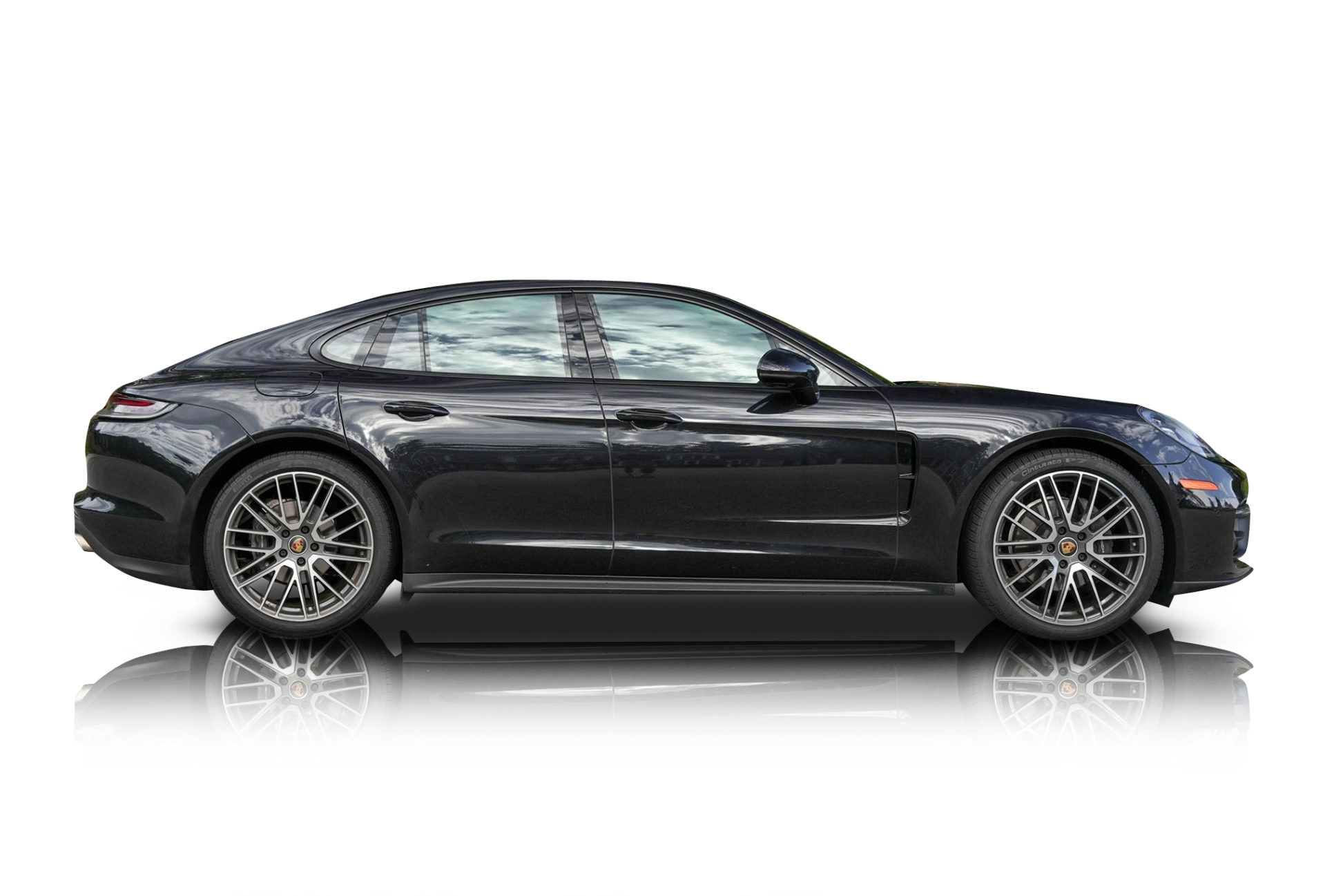 2022 Porsche Panamera 4 photo 4