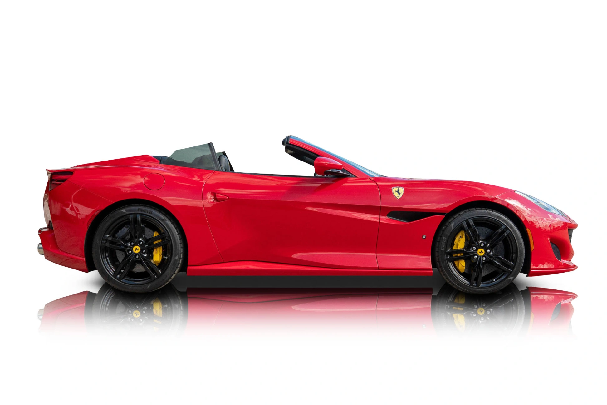 2019 Ferrari Portofino Base photo 3