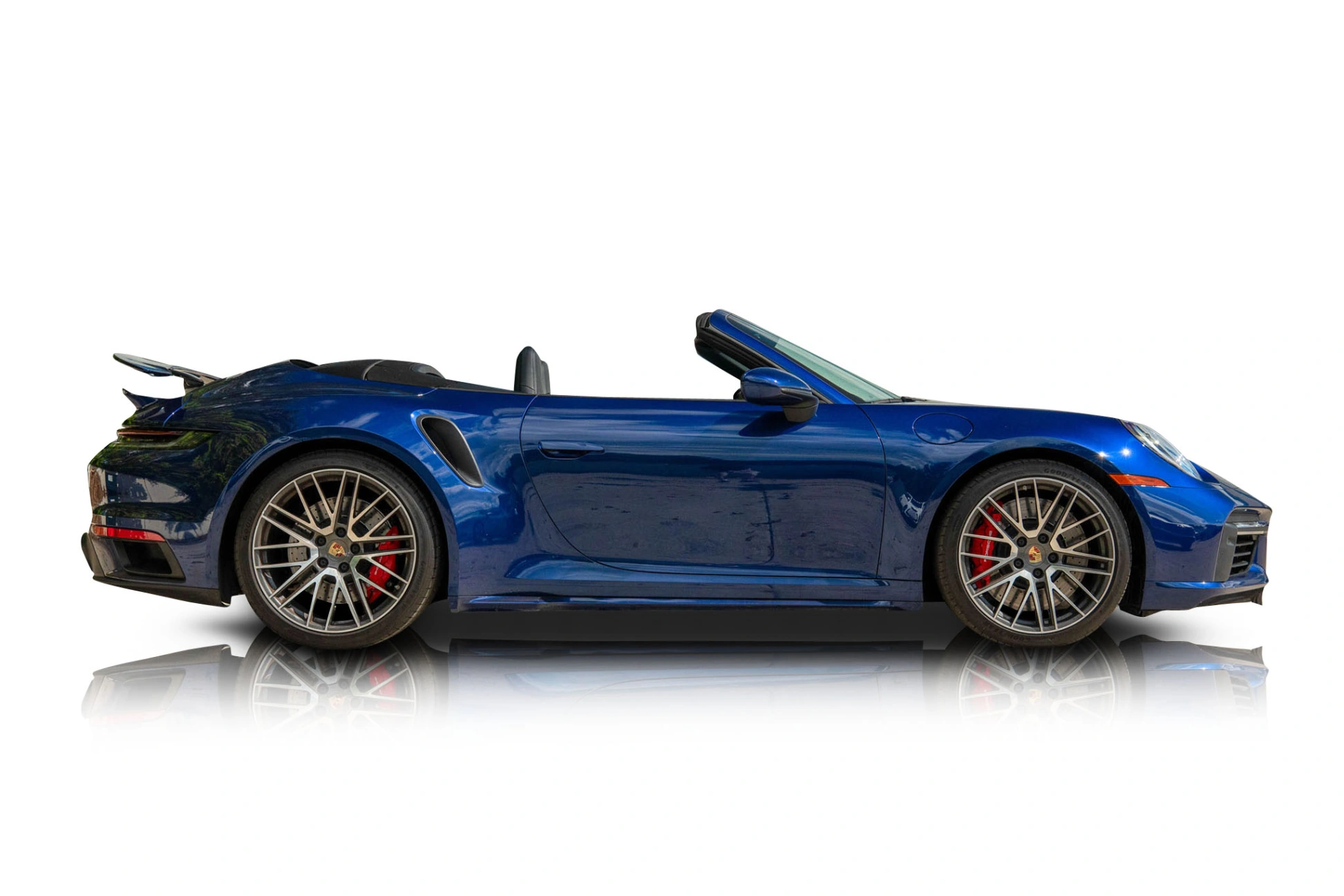 2024 Porsche 911 Turbo Cabriolet photo 3