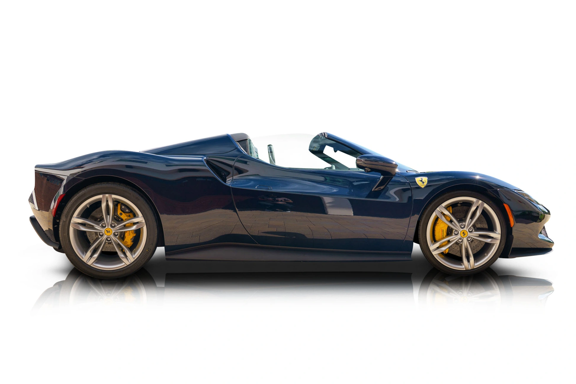 2025 Ferrari 296 GTS photo 3