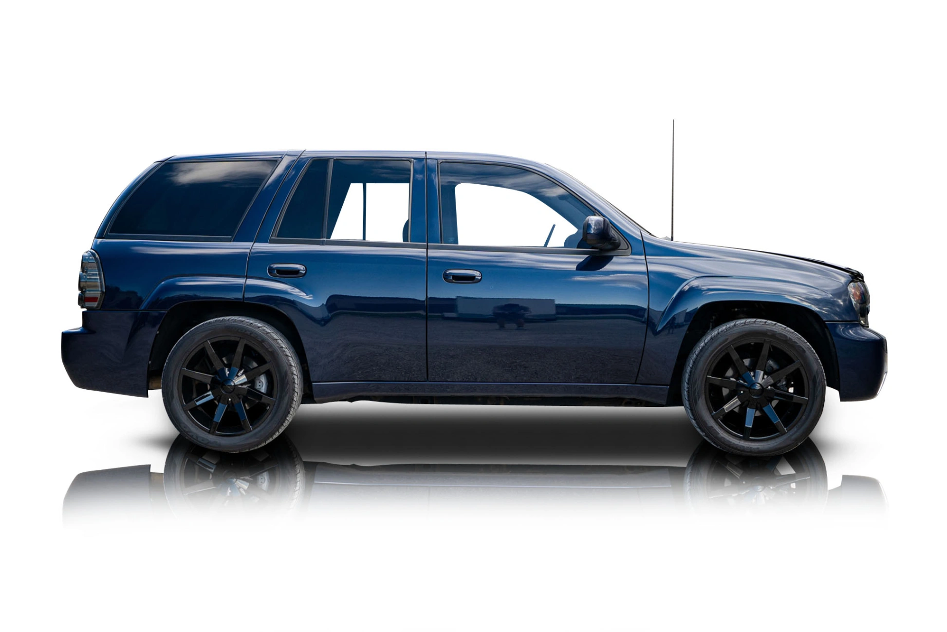 Passenger side photo of vehicle