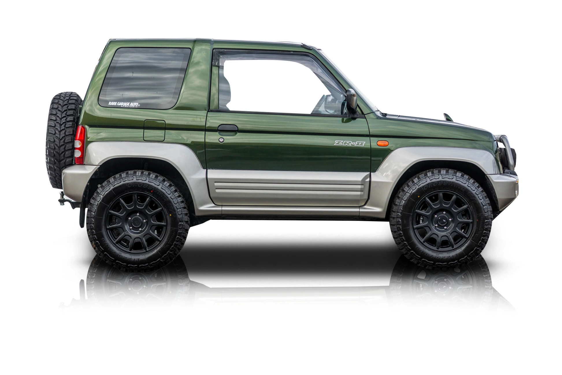 Passenger side photo of vehicle