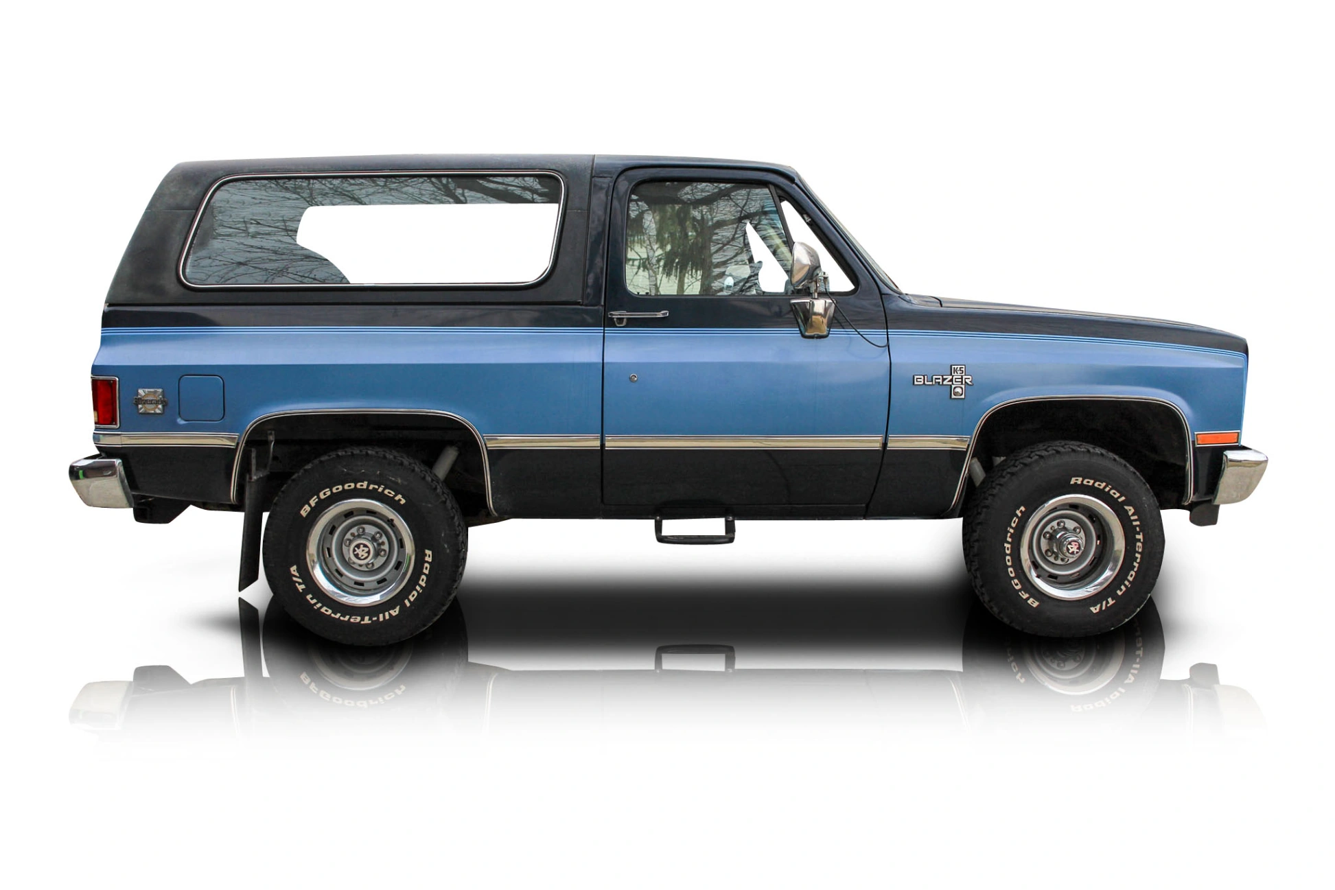 Passenger side photo of vehicle