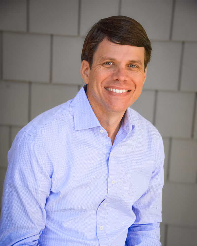 Will Simpson headshot