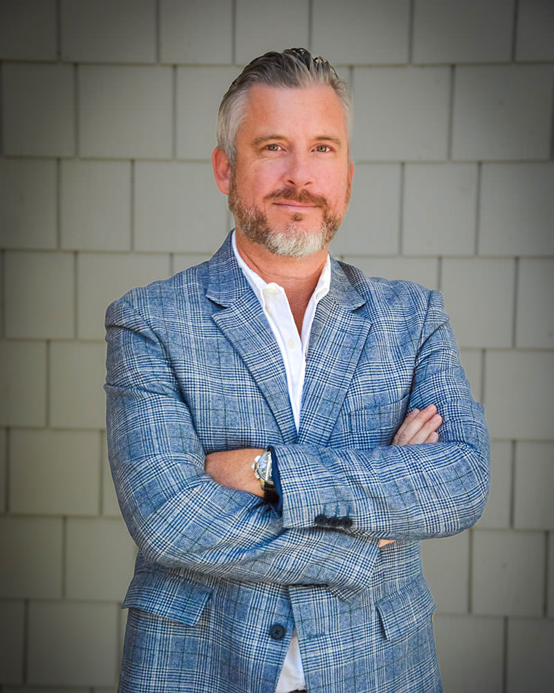 Sean Clifford headshot