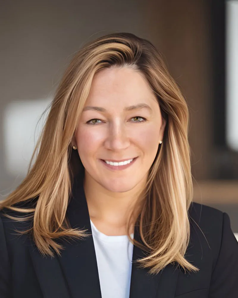 Lauren Papciak headshot