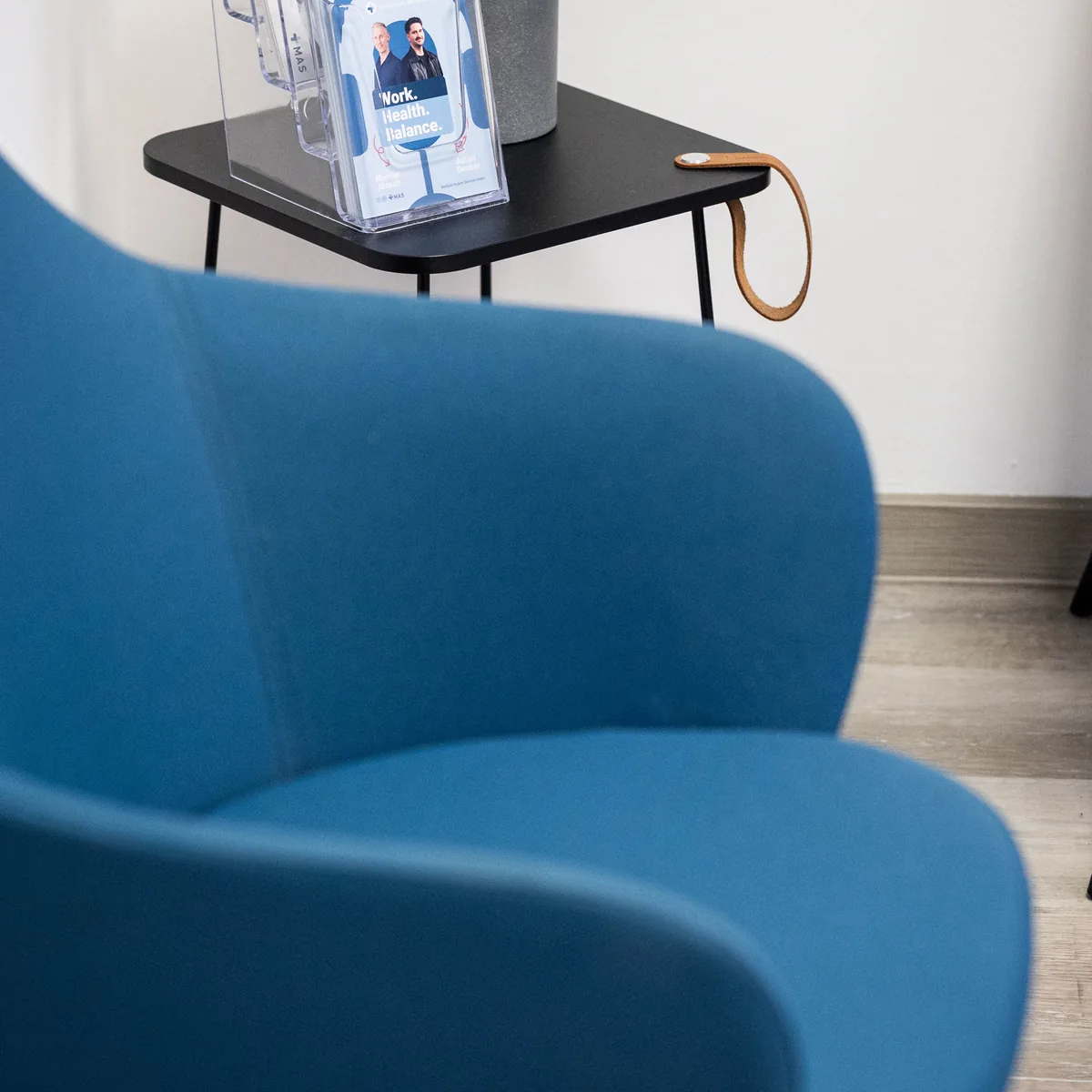 Sessel im Wartebereich – MAS Gesundheitszentrum Darmstadt
