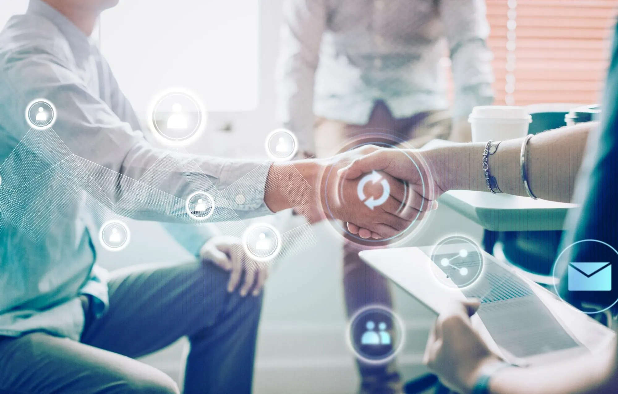 Outsource là công ty được thuê ngoài để thực hiện các công việc cụ thể theo yêu cầu