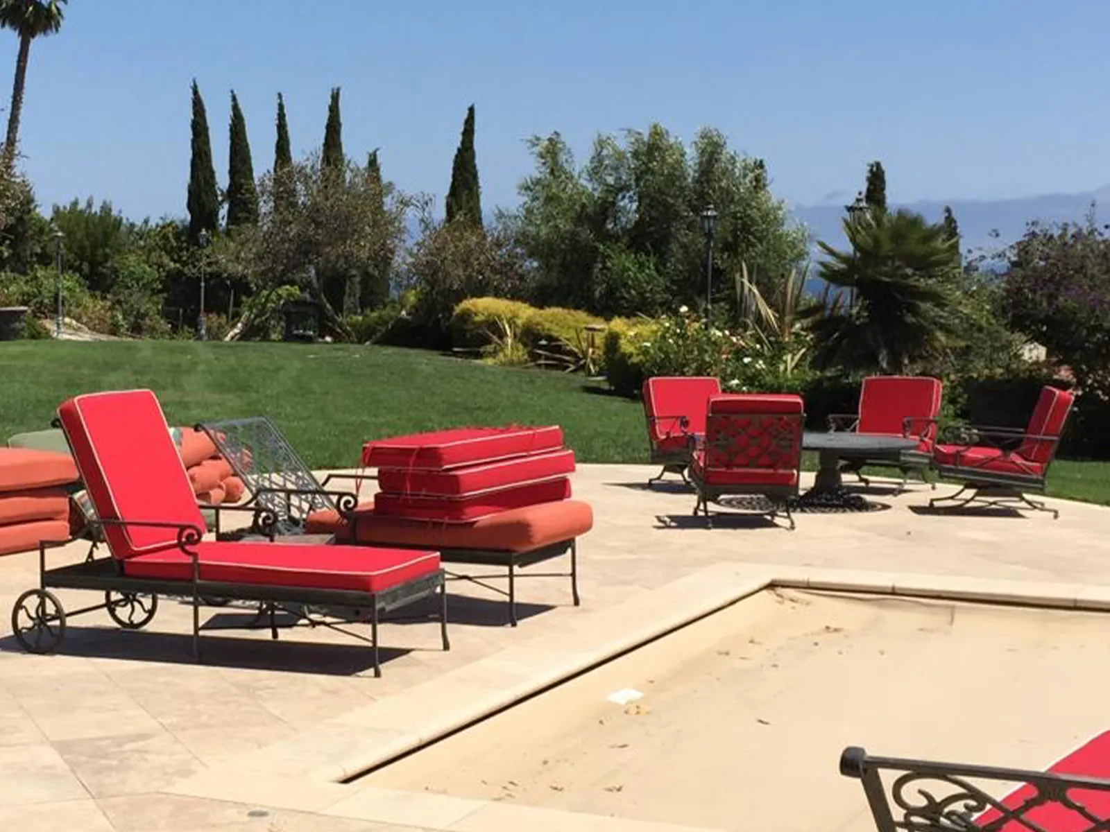 Custom outdoor patio cushions by Manilla Upholstery