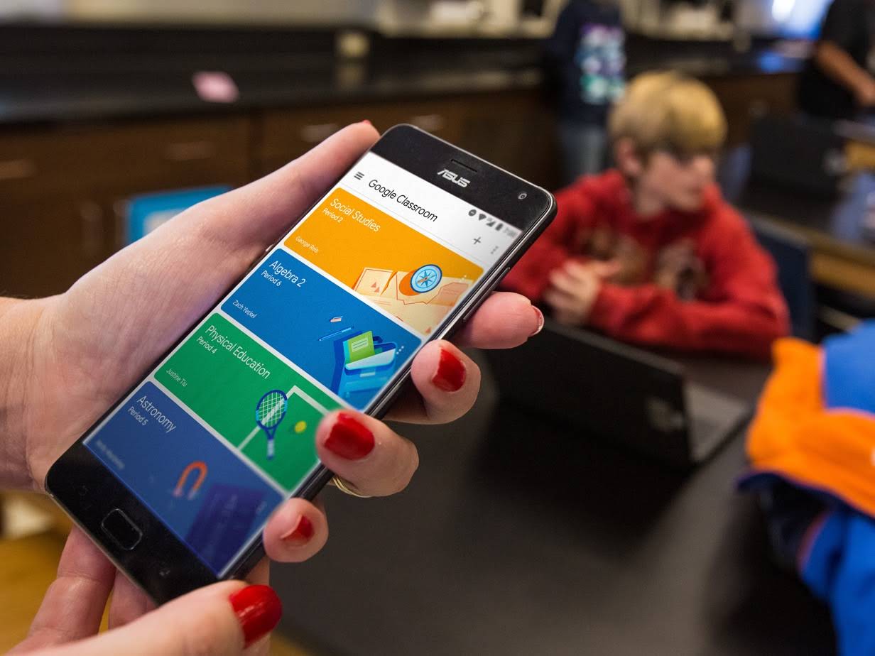 Accessing Google classroom on handheld devices