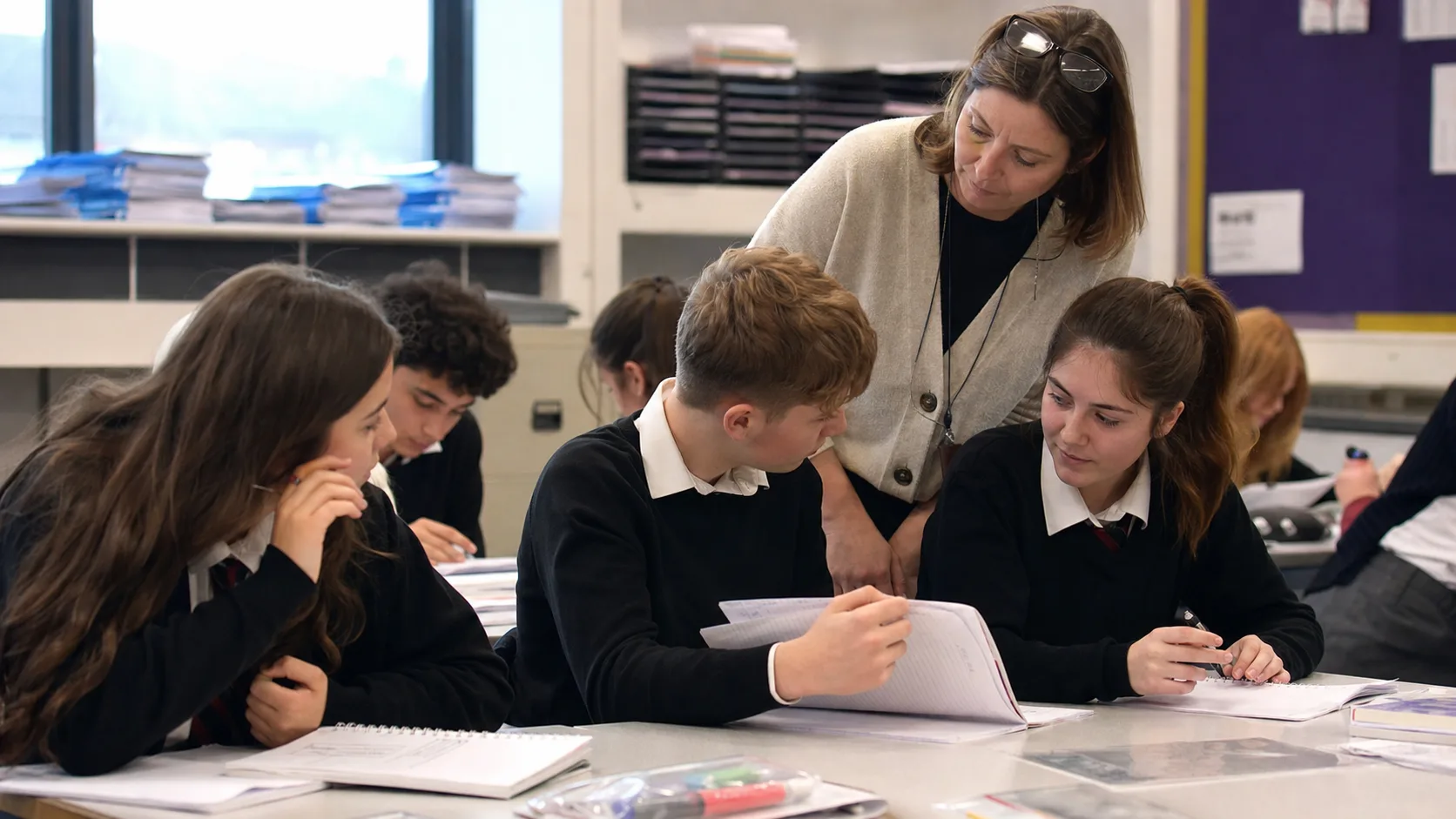 Social Comparison Theory: Why Learners Compare Themselves