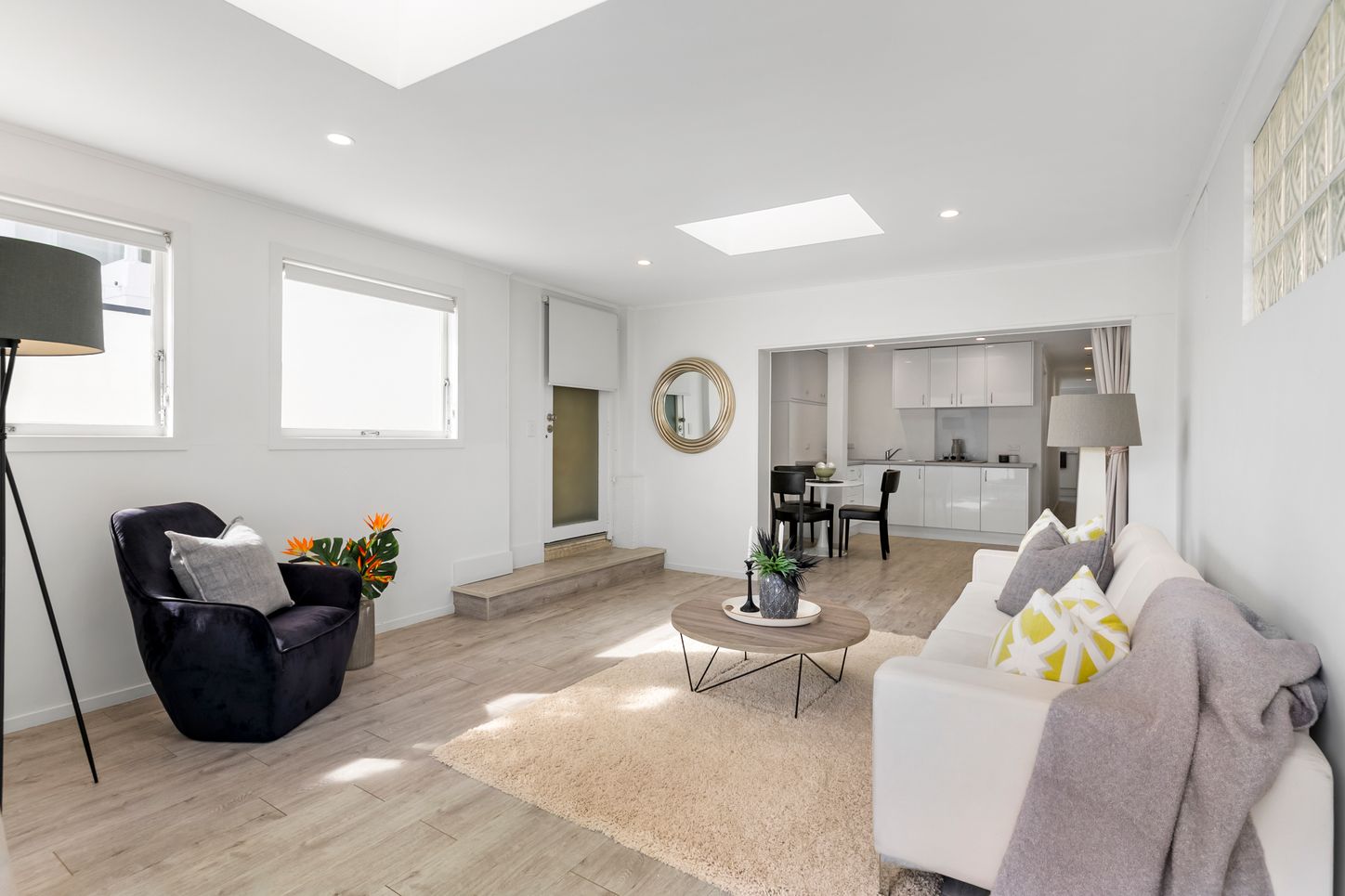 Stanley Pt Road - income unit second living area