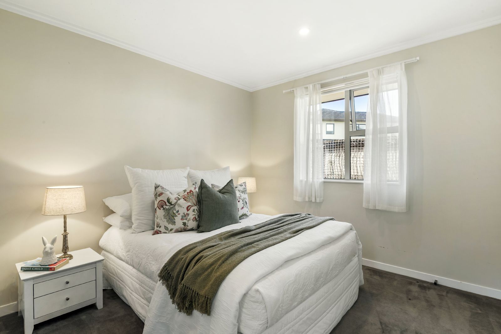 Lemon Grove Lane, Greenhithe - bedroom