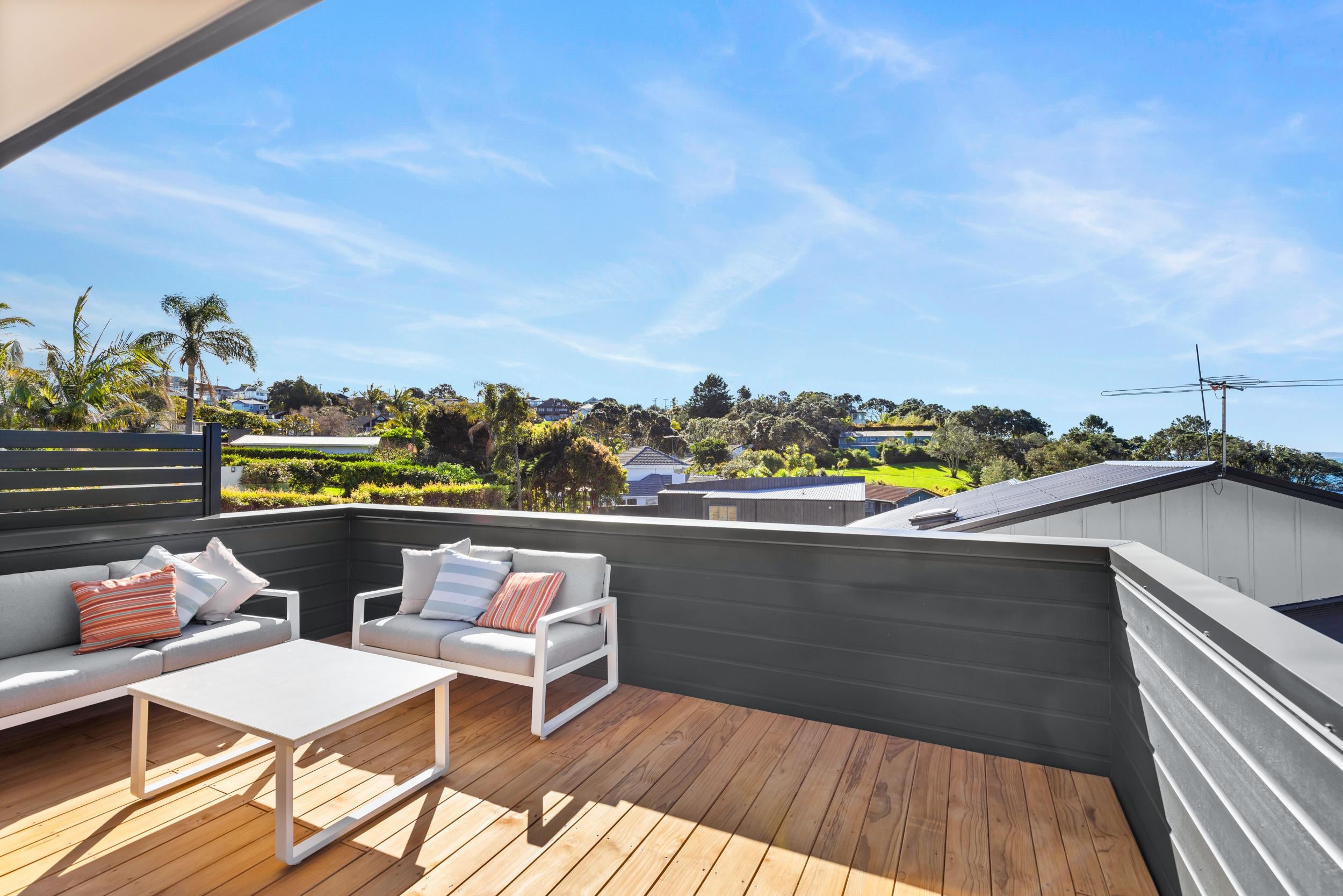 Churchill Road, Murrays Bay - deck with outdoor lounge setting