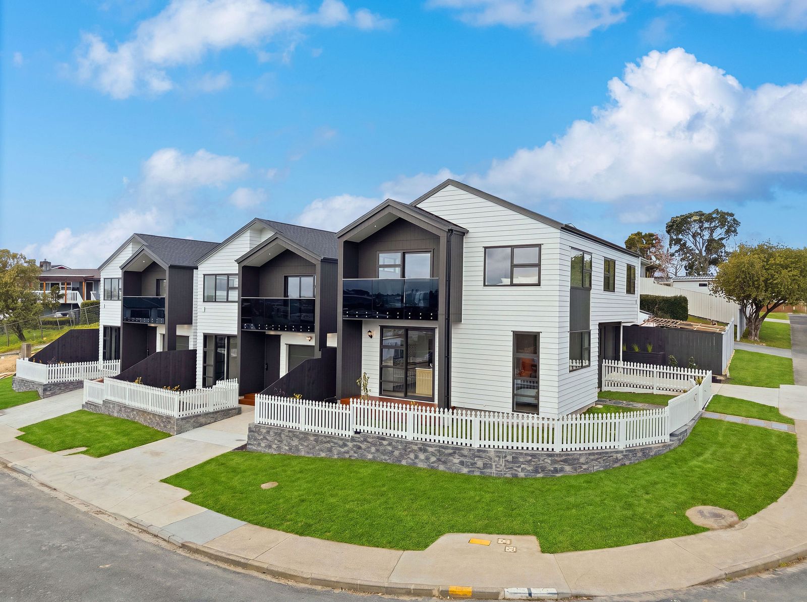 Bruce Road, Glenfield - street view of the new home