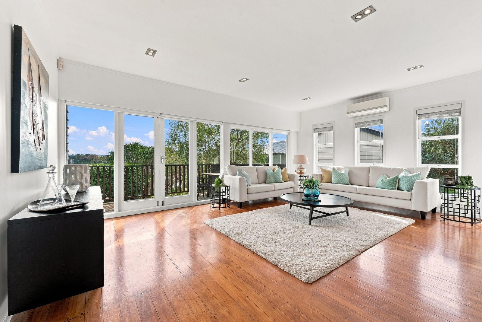 Hurstmere Road, Takapuna - living room under vaulted ceilings