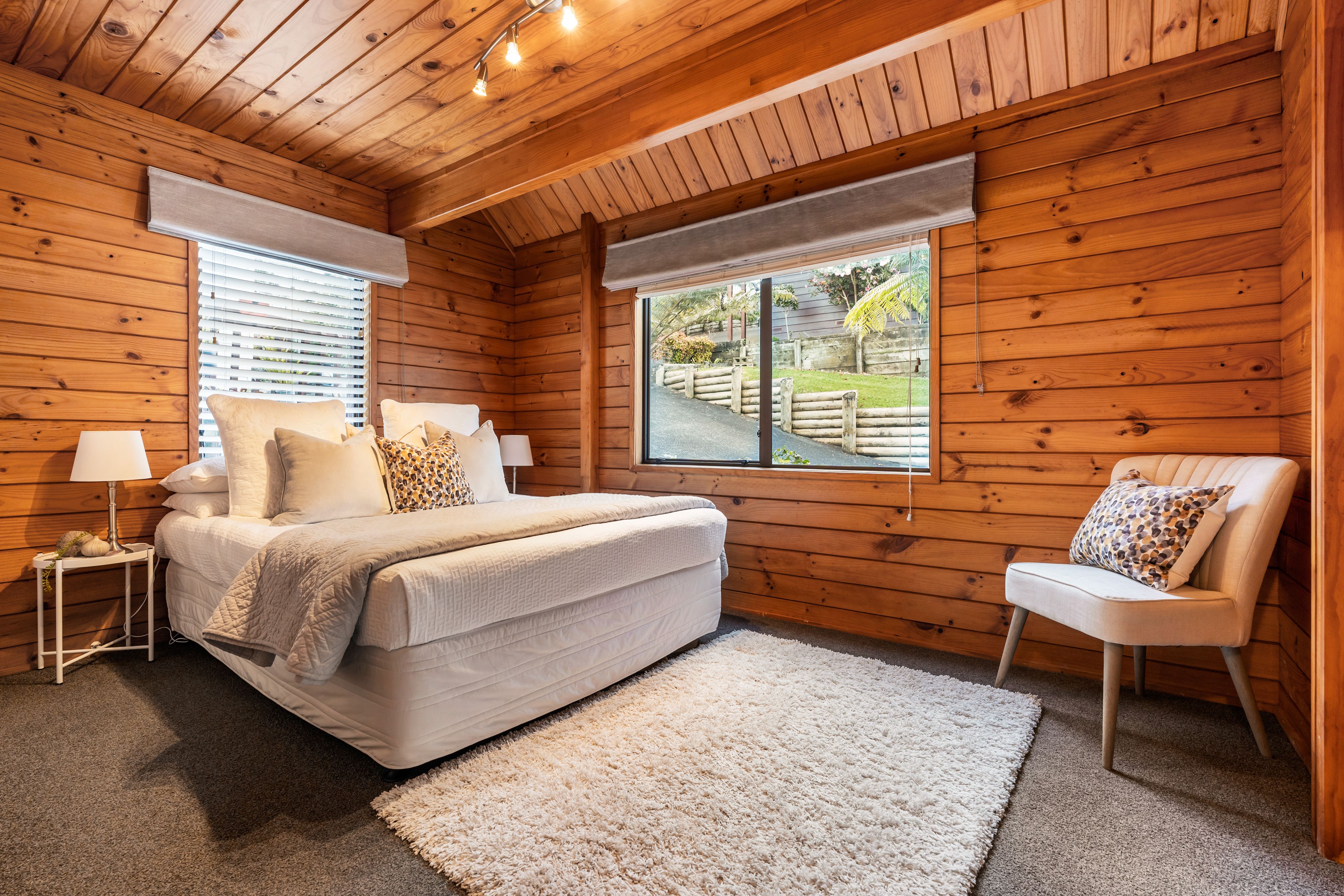 East Coast Road, Browns Bay - bedroom