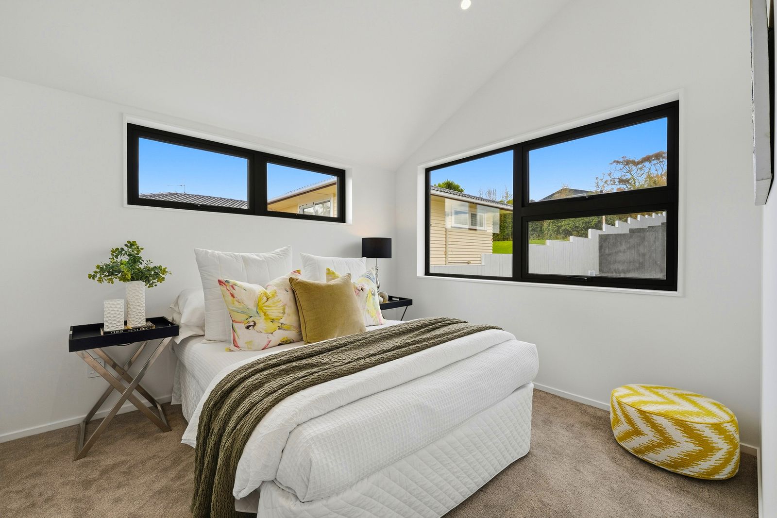Moore Street, Hillcrest - bedroom