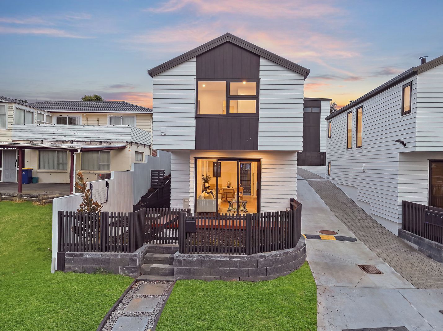 Moore Street, Hillcrest - exterior