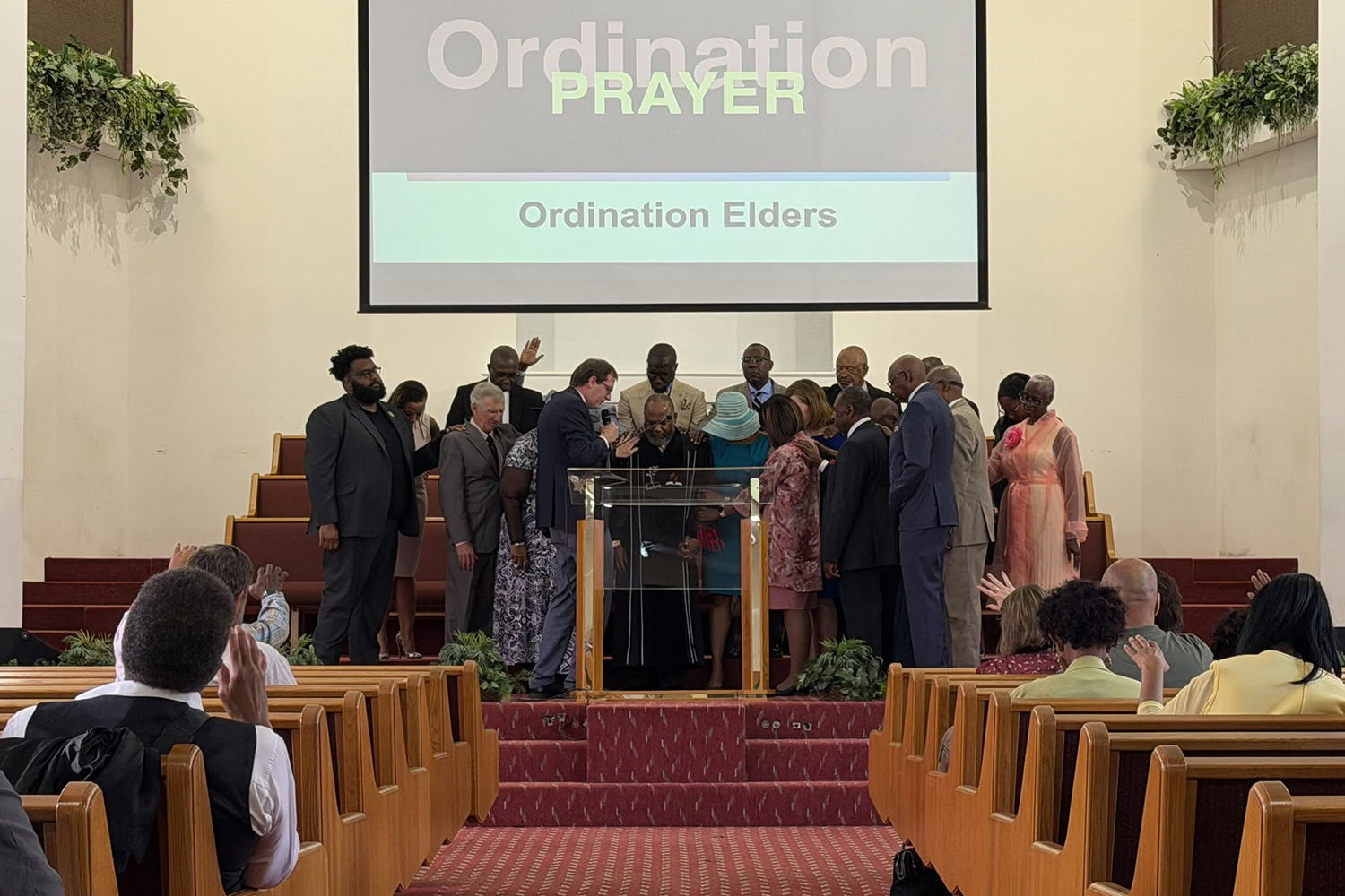 Sharon & Your Bible Speaks Church Families Welcome New Senior Pastor