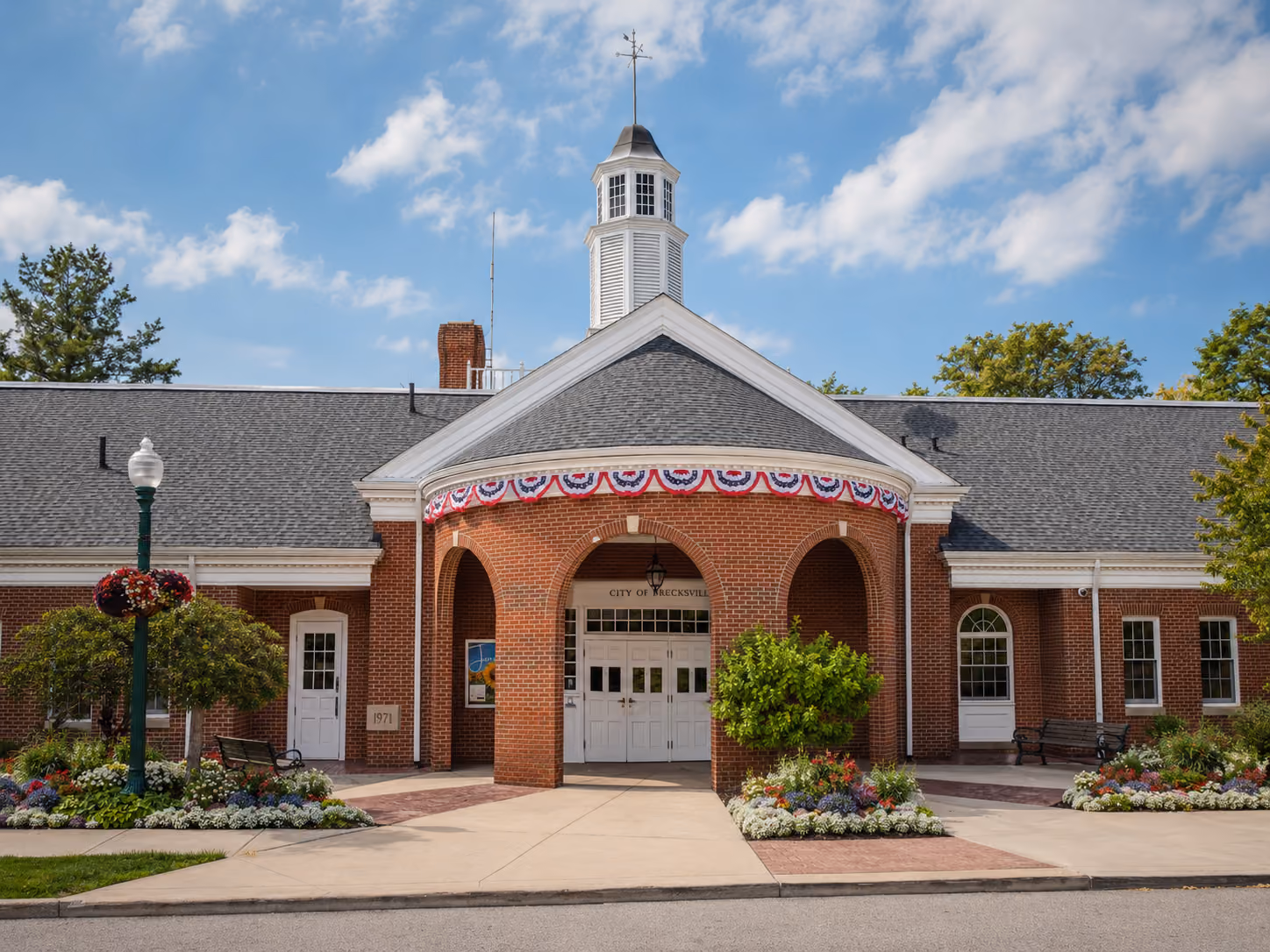 Brecksville City Hall at 9069 Brecksville Road in Brecksville, Ohio, home of the Brecksville Mayor's Court