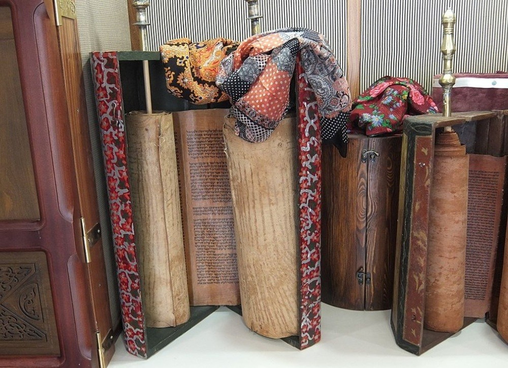 Do Biblical Laws Reflect a Tribal Society?