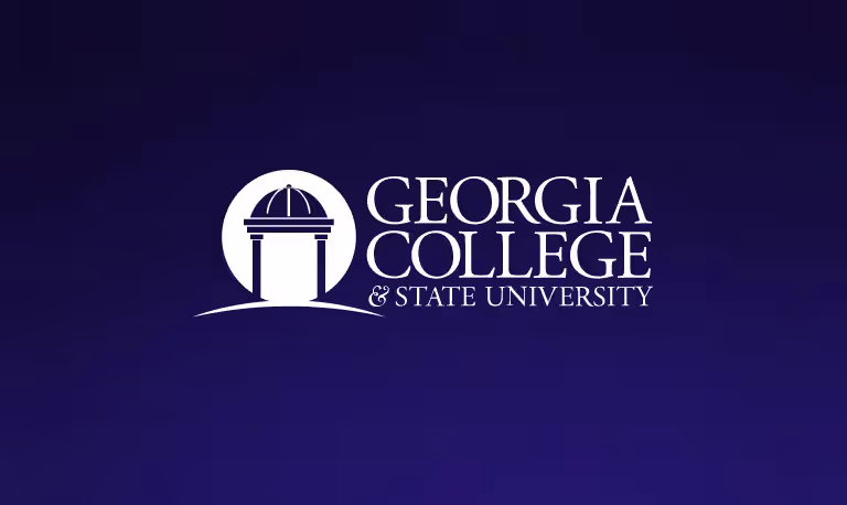 Blended tradition and celebration with a parade, awards, tailgate, and step show—bringing alumni and families together across generations for a spirited weekend on campus.