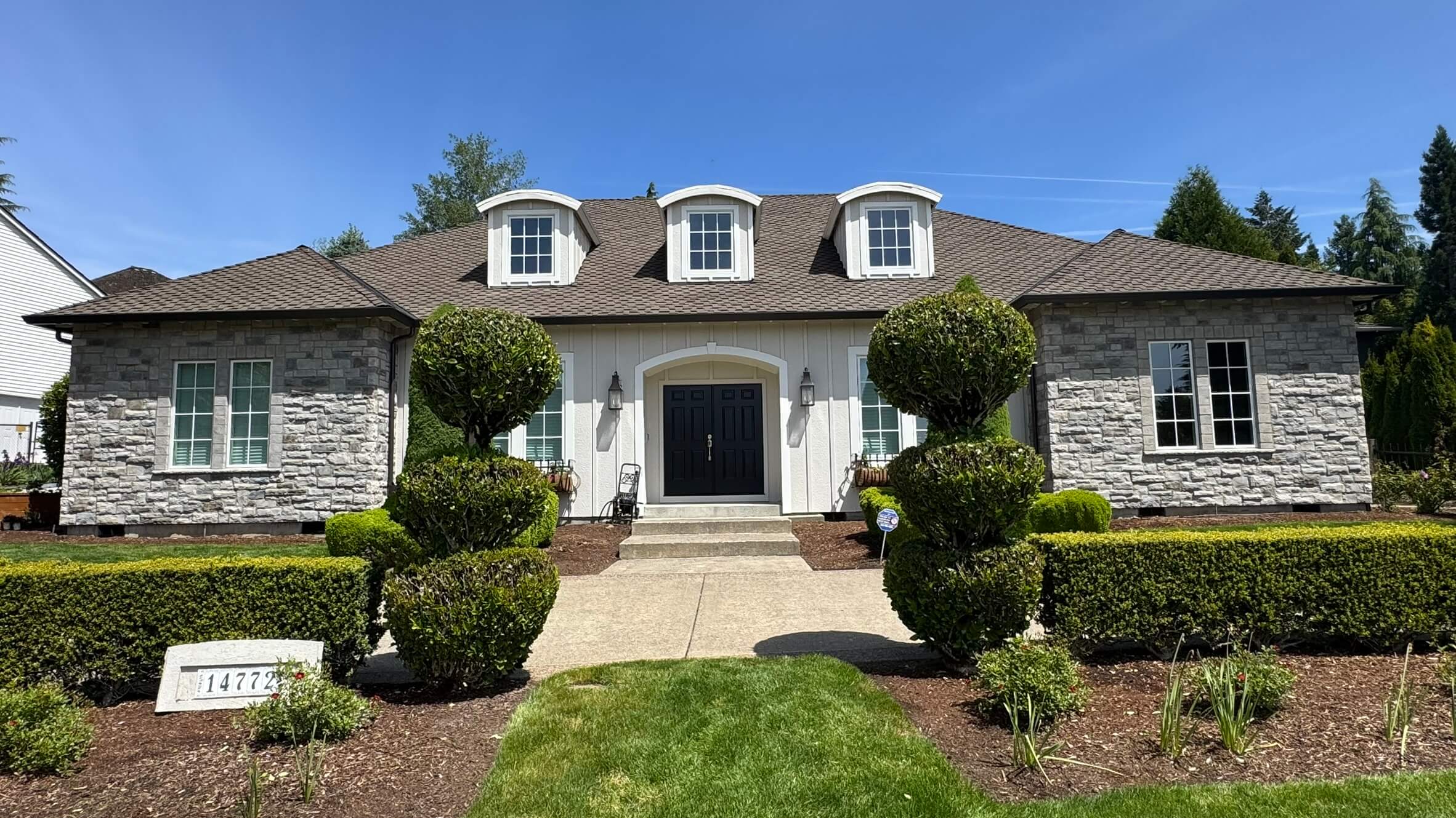 Lake Oswego siding replacement project using Hardieplank siding, cedar siding accents and painted with Benjamin Moore premium paints.