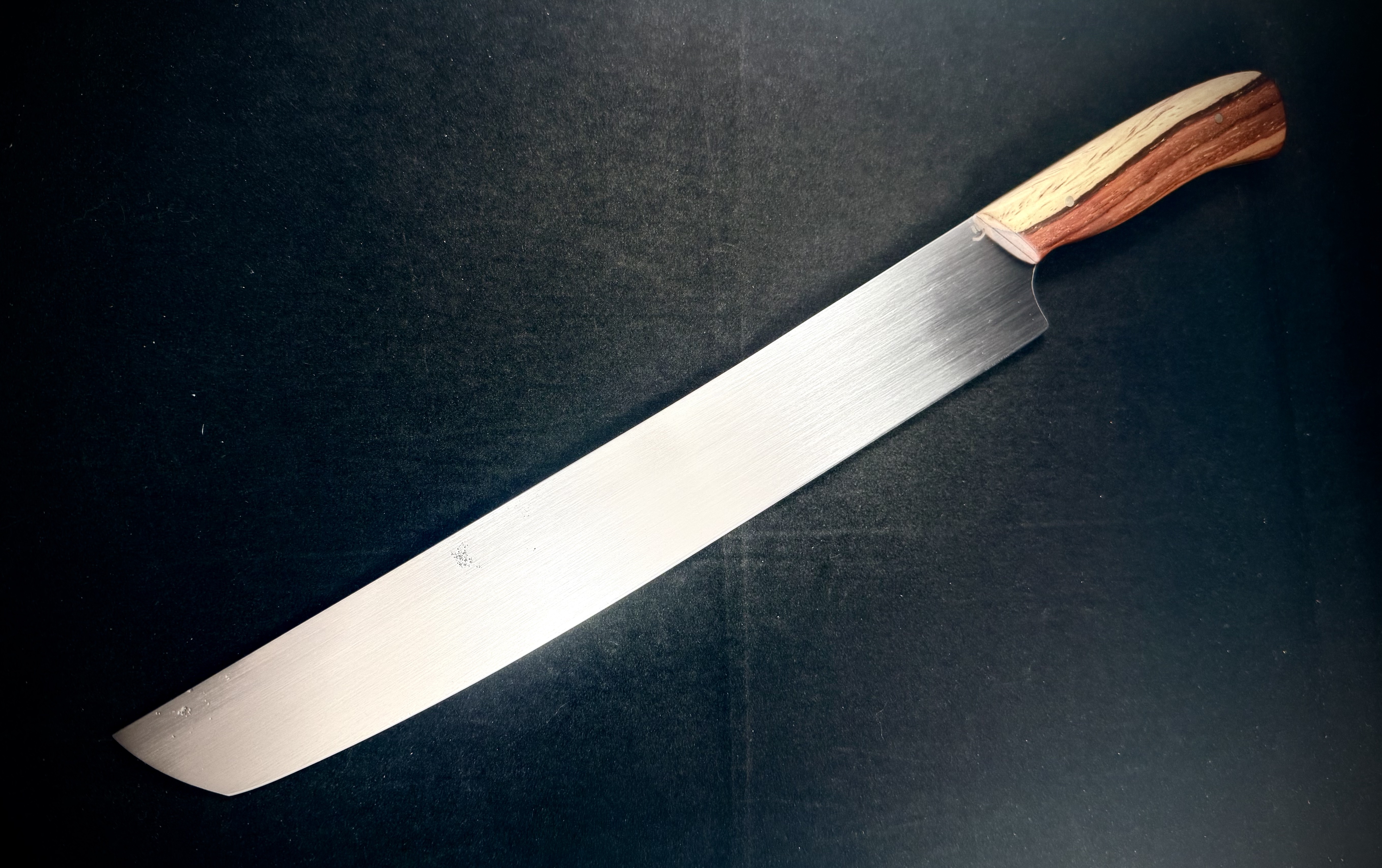 Mike Jones Knife & Tool