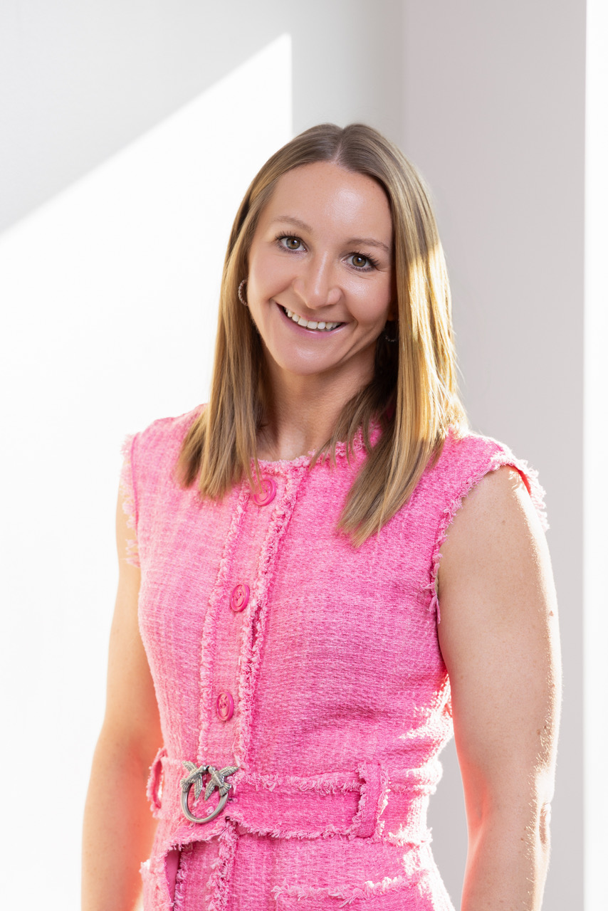 Headshot of Dr. Carly Cassleman