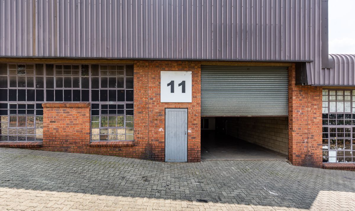 Workspace with 24h security