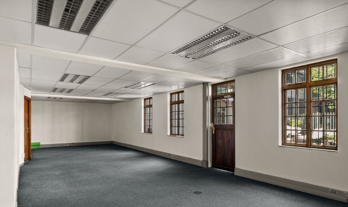 Warehouse close to N1 highway in Midrand
