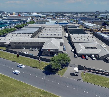 Epping warehouse with superlink-friendly yard