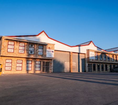 Large-scale warehouse with office for sale in Cape Town