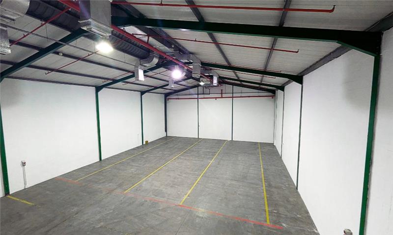 Warehouse for sale in Montague Gardens