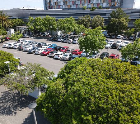 Plug-and-play office in Goodwood