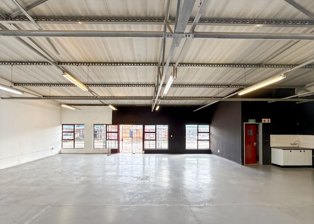 Modern logistics space in Midrand