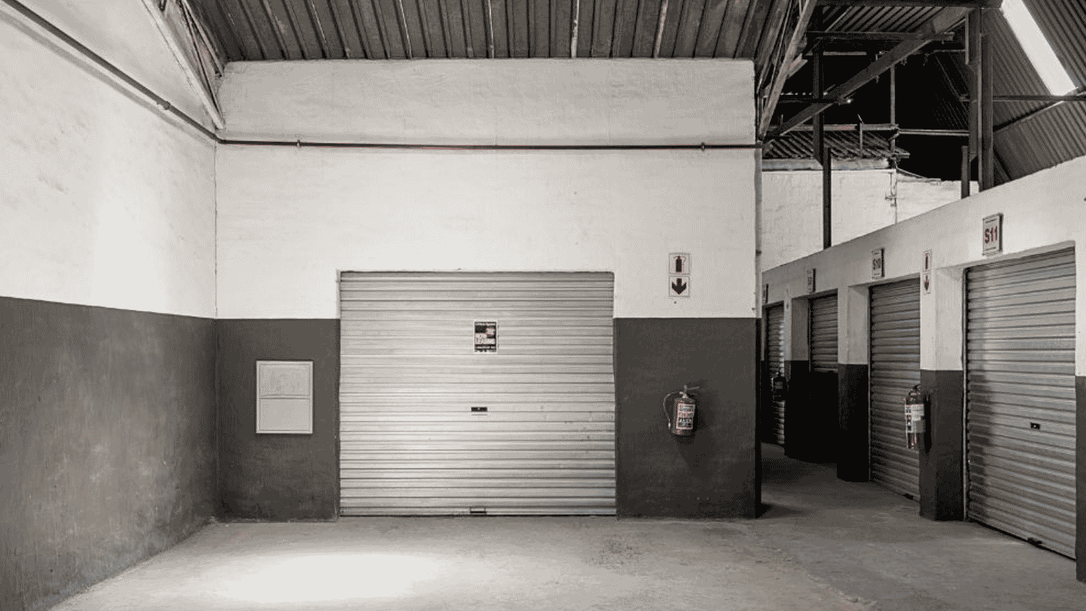 Secure industrial warehouse in Sebenza