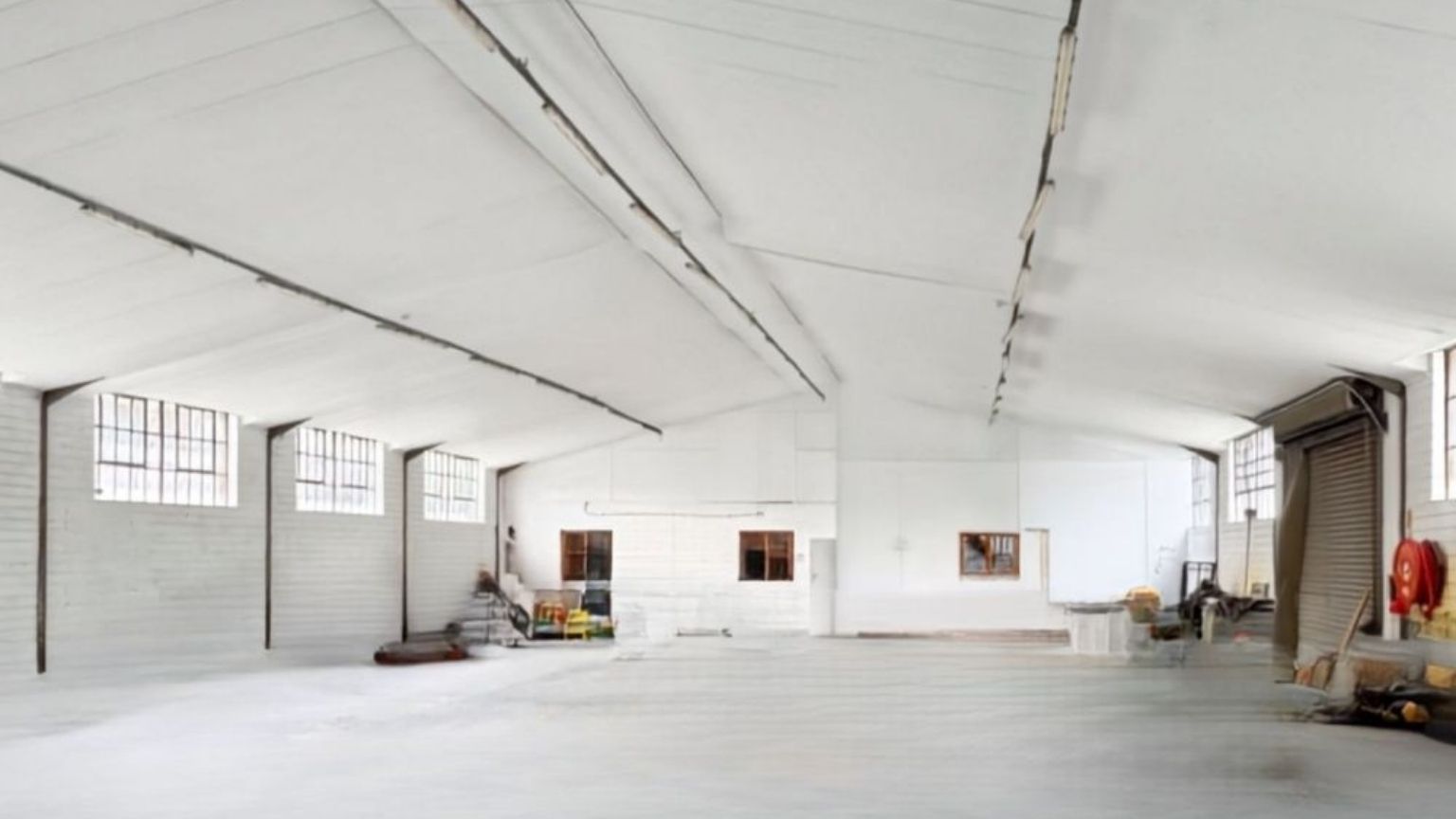 Prime warehouse with office and reception