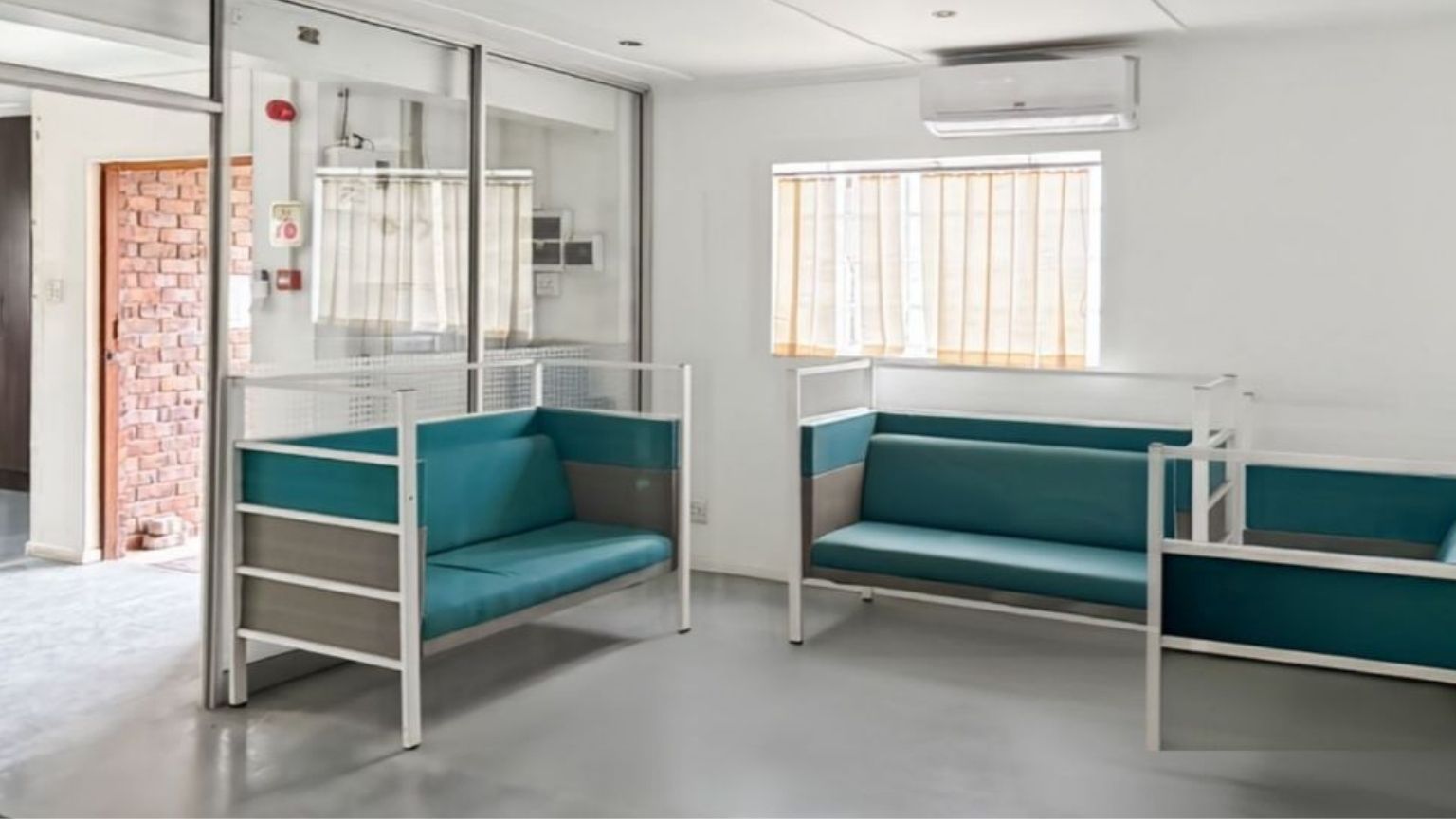 Prime warehouse with office and reception