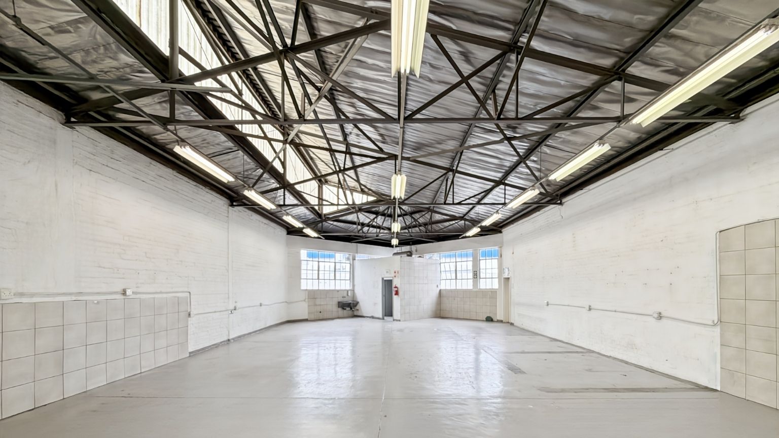 Secure industrial unit in Wynberg