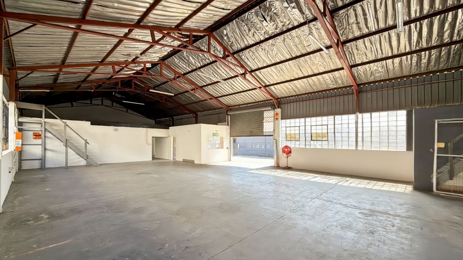 Ground-floor workspace in Wynberg