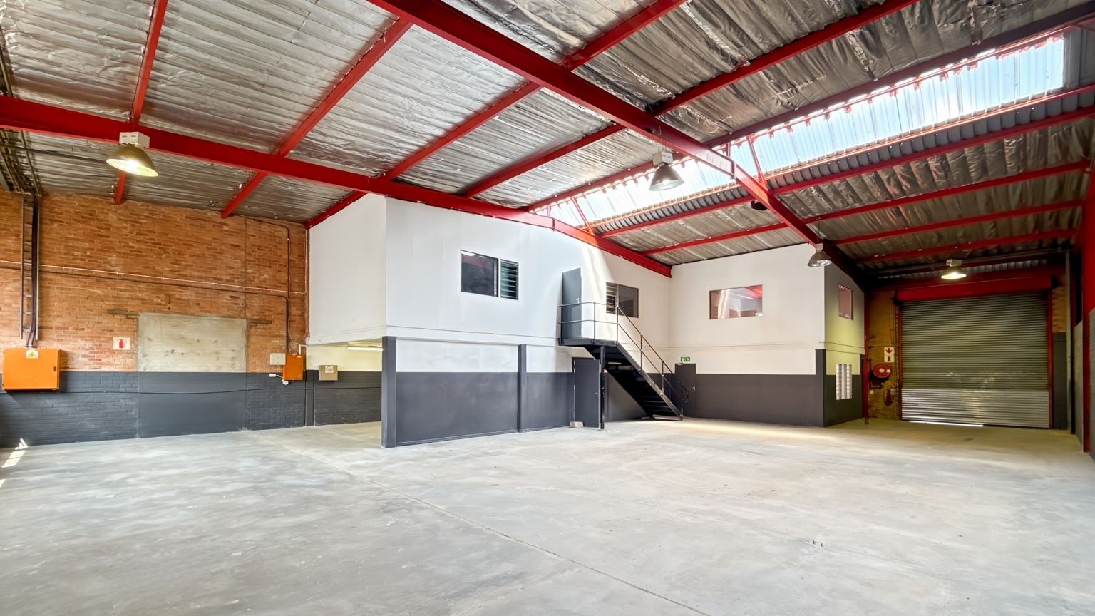 Logistics space in Strijdom Park